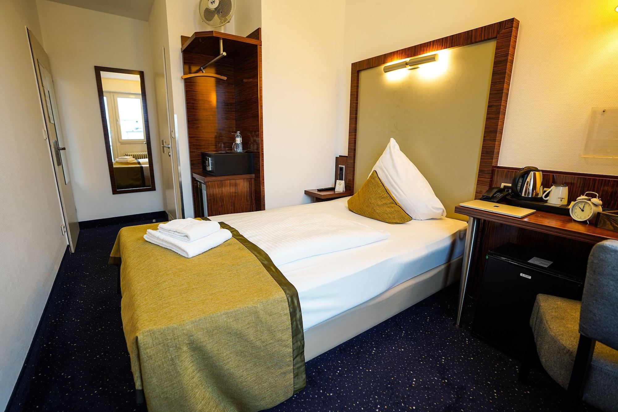Hotel Scala Frankfurt City Centre Frankfurt am Main Eksteriør billede